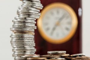 Пенсионный фонд России (ПФР) направил на лицевые счета россиян, сделавших добровольные отчисления на свою пенсию в прошлом году, 3 млрд рублей, сообщила пресс-служба ведомства.