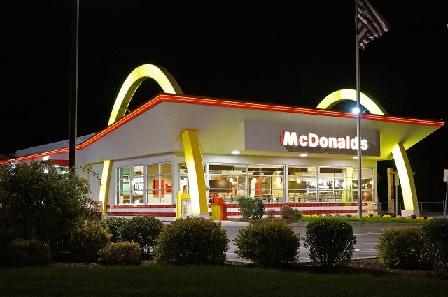 Photo of WSJ: McDonald’s изменит рецепт «Биг Мака» из-за роста конкуренции